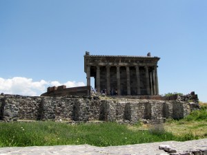 garni 001